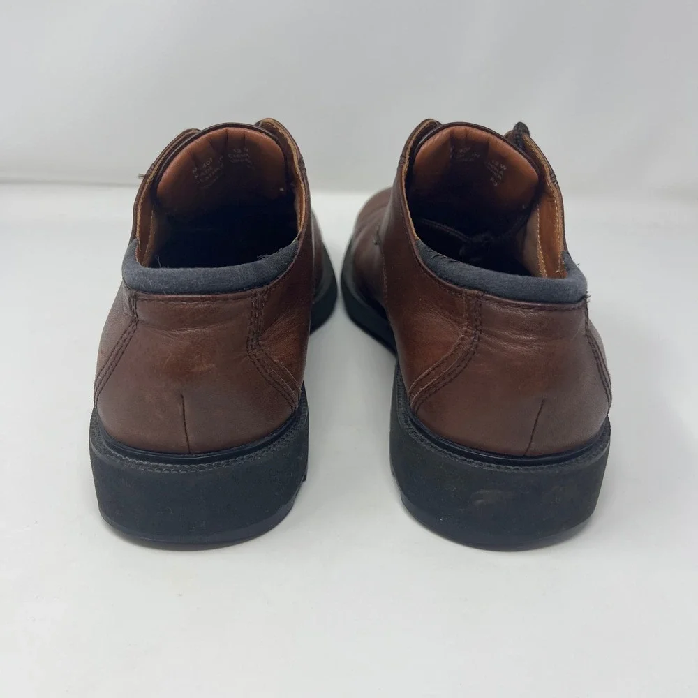 Rockport MJ401 Waterproof Oxford Mens 12 W Brown Leather Vibram Sole Derby